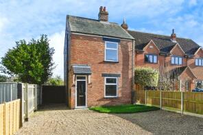 The Cottage, St Peters Road, Wiggenhall St. Germans, Wiggenhall St Germans PE34 3HB