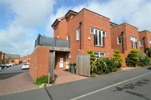 51, St Wilfred Drive, East Cowes PO32 6GQ