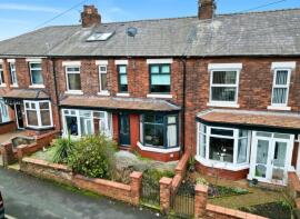 218, Clarendon Road, Hyde SK14 2JY