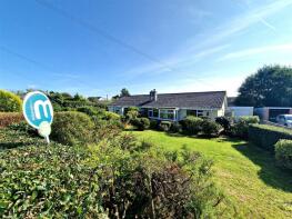 6, Tregarland Close, Coads Green, Launceston PL15 7NE