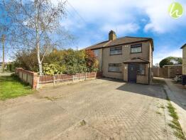 12, Feenan Highway, Tilbury RM18 8JJ