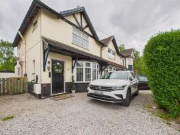61, Anlaby Park Road North, Hull HU4 6XW