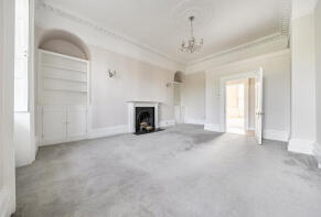 Flat 3 Second Third Floors, 11, Queen's Parade, City Centre, Bath BA1 2NJ