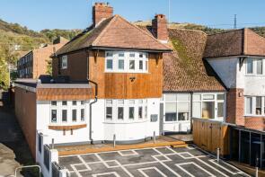 168, Dolphins Road, Folkestone CT19 5QA