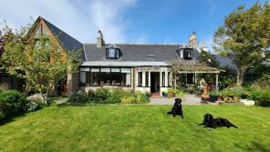 Burnbank, Burnside Road, Garmouth IV32 7NY