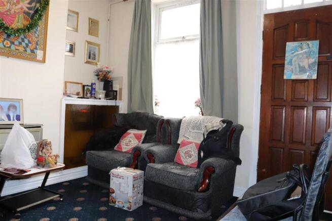 Front Lounge