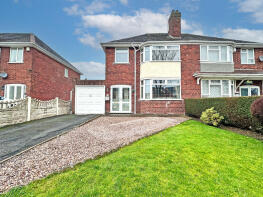 32, Powis Avenue, Tipton DY4 0NB