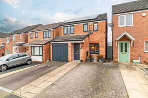 18, Father Ryan Drive, Heywood OL10 3FR