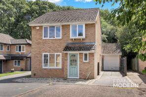 21, Carisbrook Court, Longthorpe, Peterborough PE3 6SJ