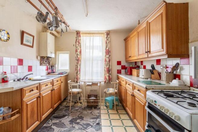 kitchen (1).jpg