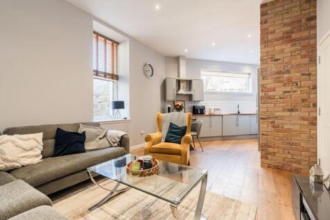 39/2 Lower London Road, Edinburgh, EH7 5TE
