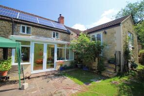 3 Columba Cottage, Horton Hill, Bristol BS37 6QP