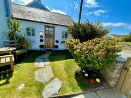Dowr, Bossiney Road, Tintagel PL34 0AY