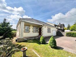 Berneside, Wells Road, Chilcompton, Radstock BA3 4ET