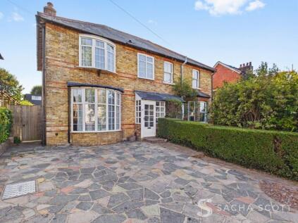 Salisbury Road, Banstead, SM7