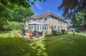 1, Quarry House, Estate Road South Off The Common At Quarry House, Malmesbury SN16 0HJ