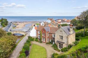 Thordisa House, East Row, Sandsend, Whitby YO21 3SU