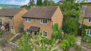 57, Wheelers Walk, Paganhill, Stroud GL5 4BW