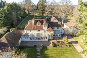 Sapperton House, Lawbrook Lane, Guildford GU5 9QW