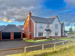 27, Lowdell Way, Leicester LE9 9RJ