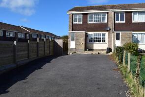 1, Rosemullion Gardens, Camborne TR14 0EY