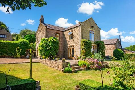 A Characterful Country Escape With Beautiful Open Views