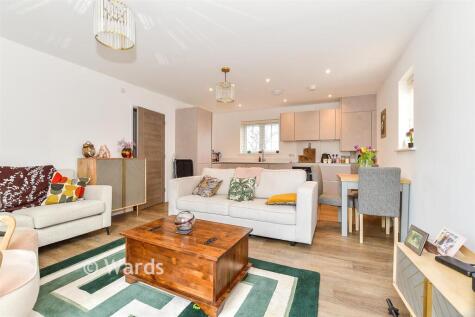 Elizabeth Gardens, Northiam, Rye, East Sussex