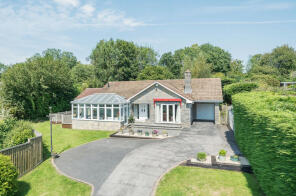 Foxgrove, Road From Springhayes To Jubilee House, Axminster EX13 7BR