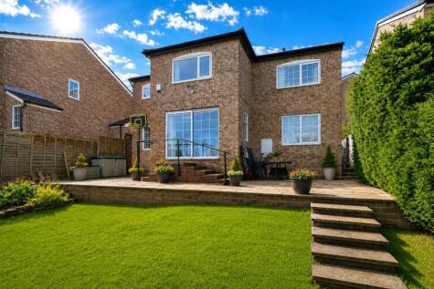 Hayfield Close, Baildon, Shipley, West Yorkshire, BD17