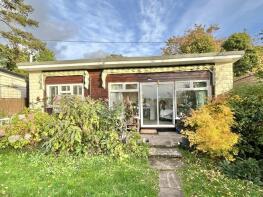 37, Cleeve Park, Chapel Cleeve, Minehead TA24 6JE