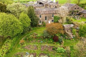 Hebblethwaite Hall, Cautley, Sedbergh LA10 5LX