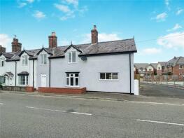4, The Village, Gate House On The A495 To Rowe Lane Junction A495, Ellesmere SY12 0PJ