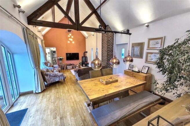 Dining Room/Lounge