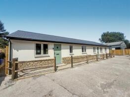 1, East Swilletts Farm Cottages, West Swilletts Farm Lane Junction To Pitmans Grave, Beaminster DT8 3QX