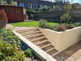 Basement Flat, 264, Camden Road, London NW1 9AB