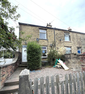 Laverack Field, Wyke, Bradford, BD12 8JB