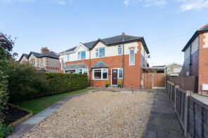 4 Meadowside, Bryning Lane, Preston PR4 3RL