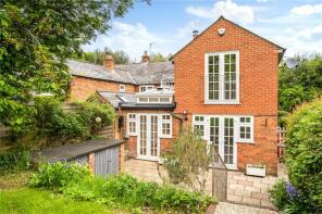 1, Ivy Cottages, Swan Bottom, Great Missenden HP16 9NJ