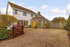 Oakways, Llandenny Road, Usk NP15 1DL