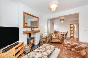 1, Sunnyside, Deeside CH5 2BE