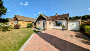 18, Hilland Rise, Headley, Bordon GU35 8LX