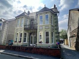 6, High Street, Glanaman, Ammanford SA18 1DX