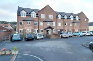 21, Fulford Court, Millbridge Gardens, Minehead TA24 5XA