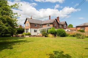 Brook House, Dodleston Lane, Pulford, Chester CH4 9DS