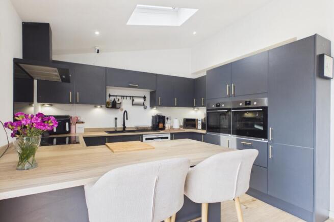 EweMove - Spalding - Kitchen