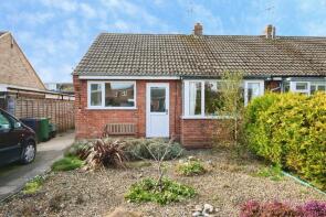 8, Middlecroft Grove, Strensall, York YO32 5UR