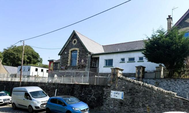 Photo 1