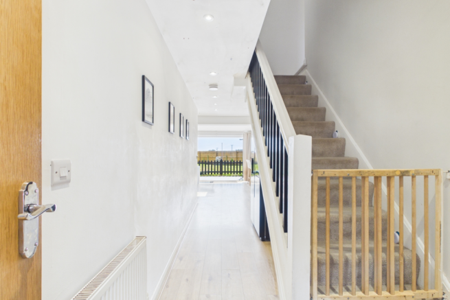 EweMove - Spalding - Hallway