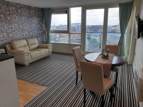 Living / Dining