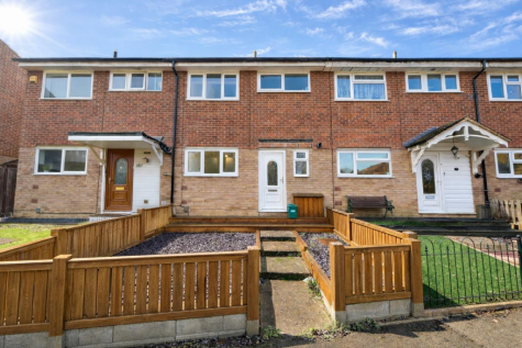 Broadhope Avenue, Stanford-Le-Hope